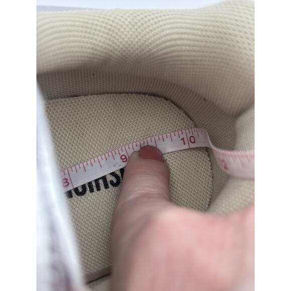 Cushionaire Astro Retro Sneakers Silver Metallic Size 8.5 M Soft Step - Picture 10 of 11